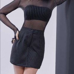 Saia Curta Alfaiataria Bolso Faca