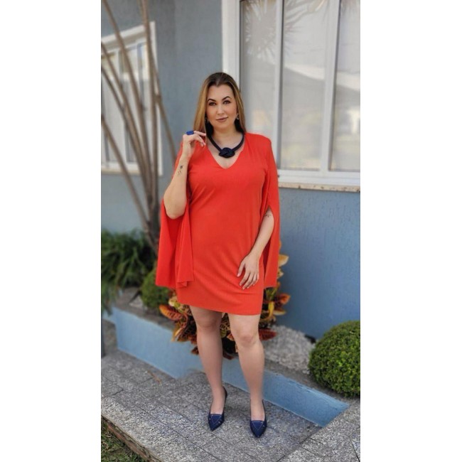 Vestido soltinho canelado com abertura na manga | Tigrara